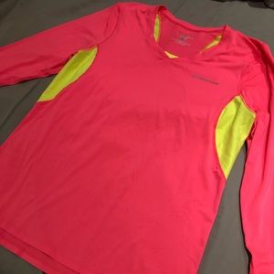 BROOKS light weight long sleeve T-shirt